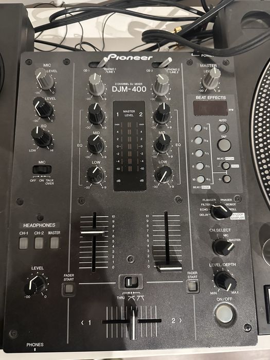 Pioneer djm 400 e 2 pratos Techinics sl 1210