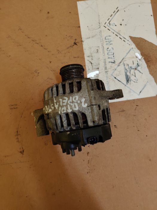 Alternator opel astra J 2.0 CDTI