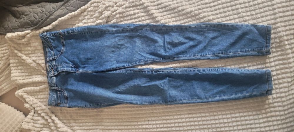 spodnie jeansowe z croppa