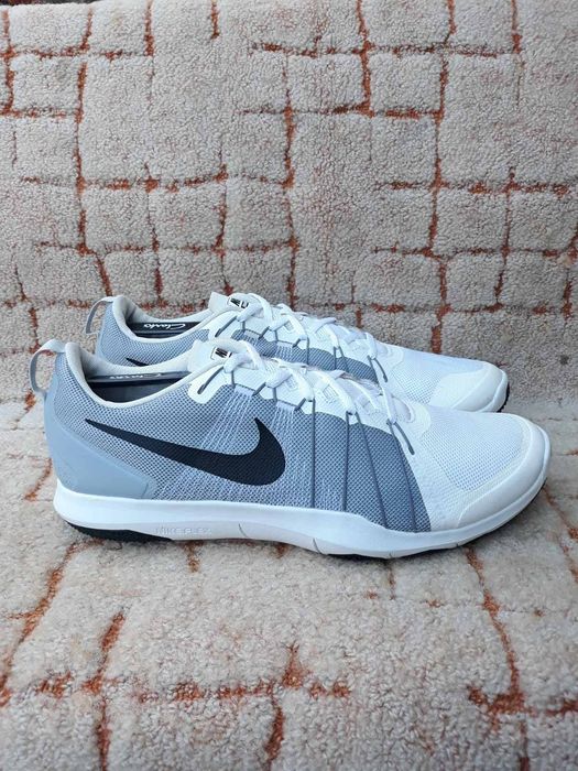 кроссовки Nike Flex Train