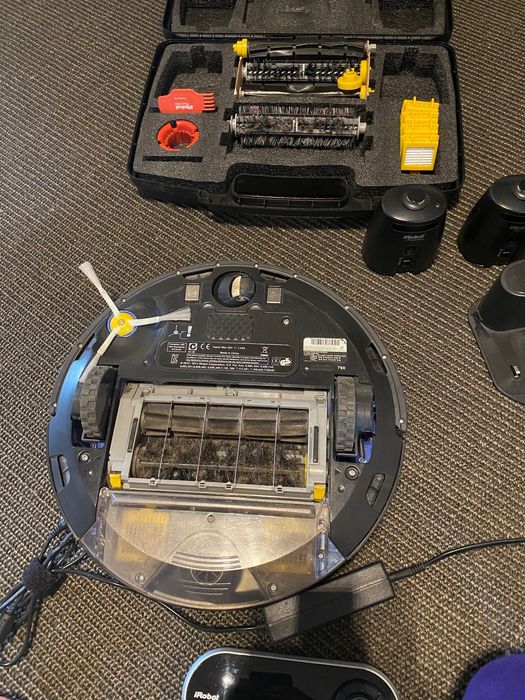 iRobot Roomba 780 + 2X Wirtualna ściana+akcesoria