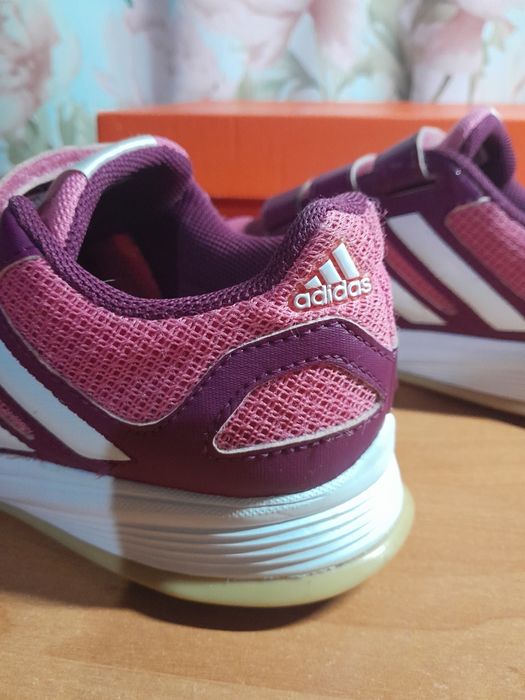 Кроссовки Adidas оригинал