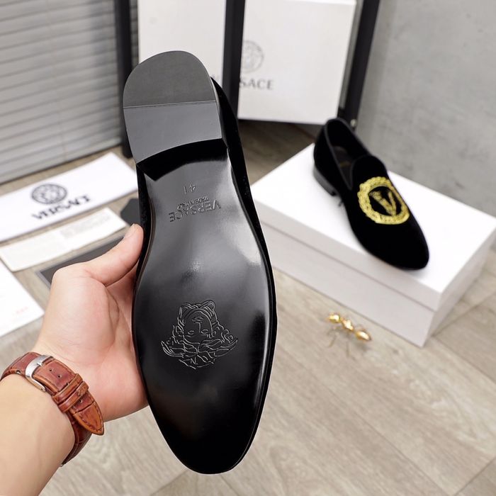 Mokasyny Versace Modne