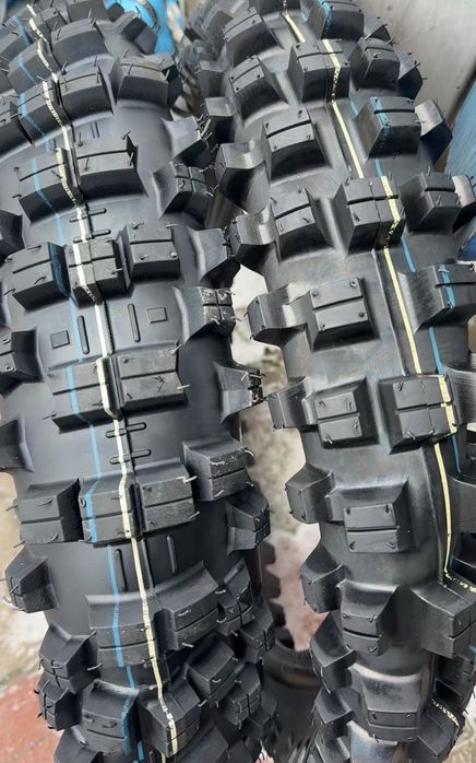 Оптові Шини Мотокрос-ендуро мітас754