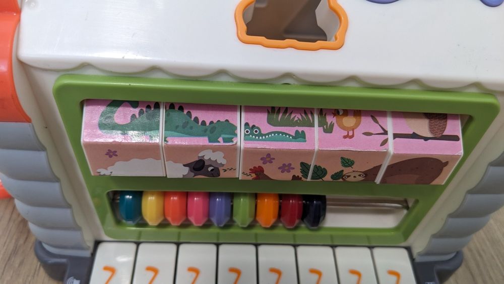 Розвиваючий будиночок сортер Hola (739)