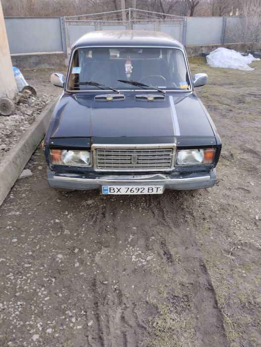 Продам авто ваз 2107