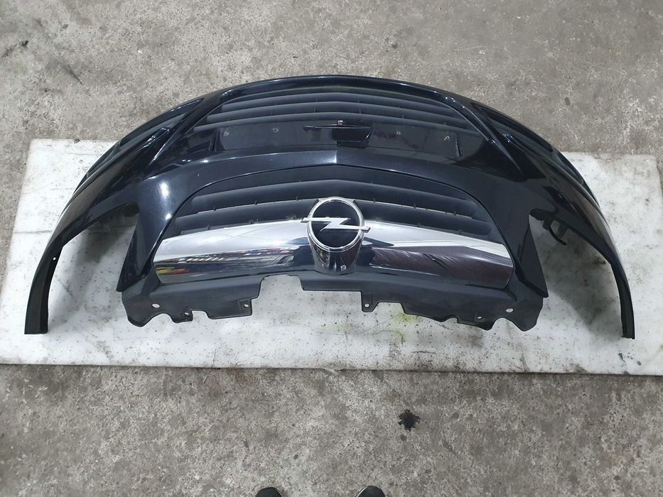 Zderzak przedni grill atrapa halogeny Opel Corsa d lakier Z2HU z20r