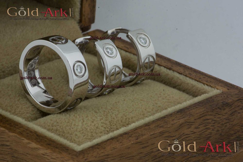 Сережки в белом золоте