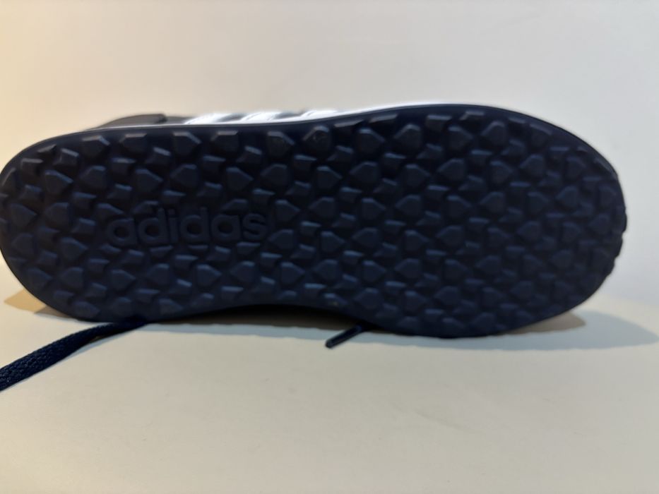 Sapatilhas Adidas 36 2/3 (novas)