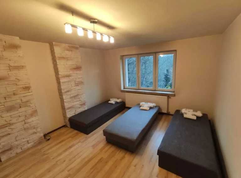 Dom, pokoje dla pracowników w świetnej lokalizacji Sosnowiec