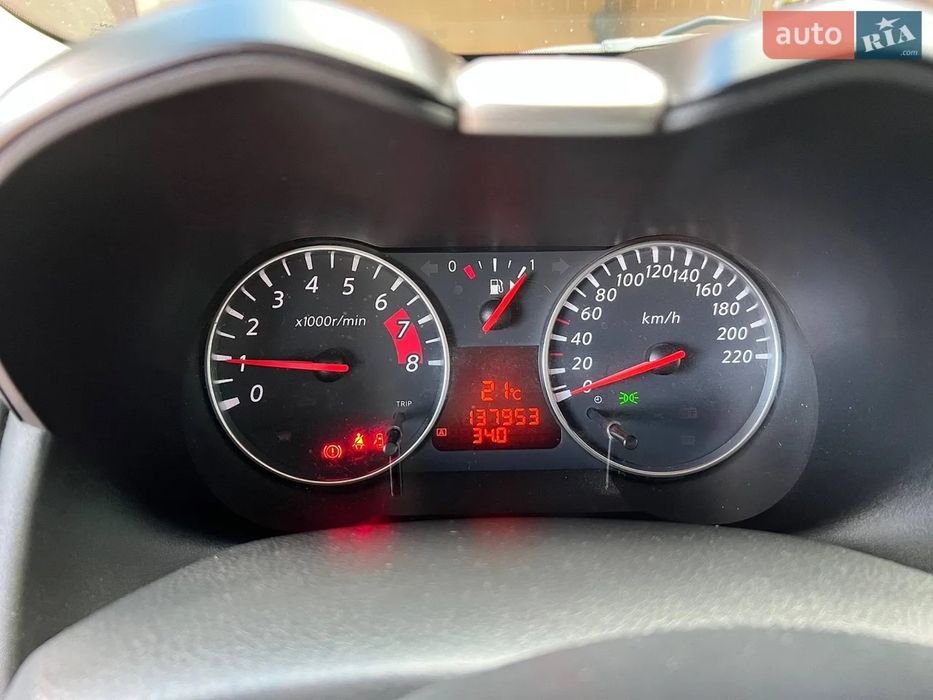 Nissan Note 2011 року