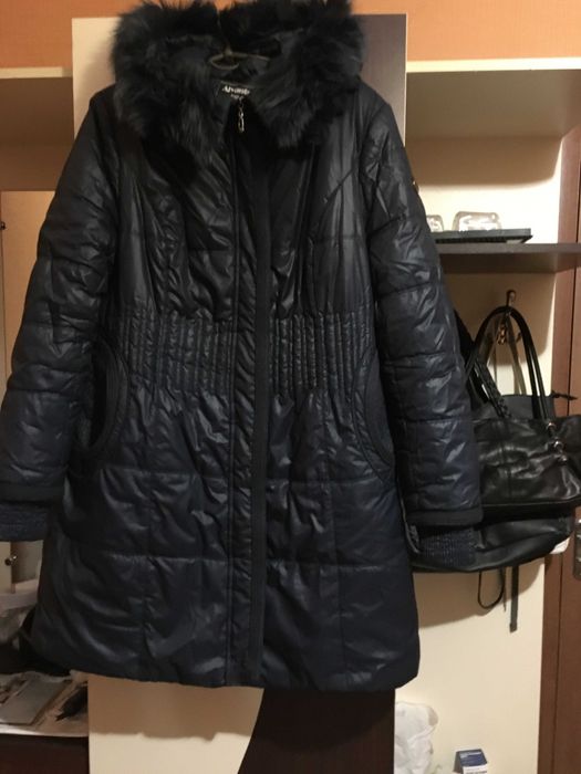 Теплое женское пальто,куртка. Пальто жіноче,куртка.