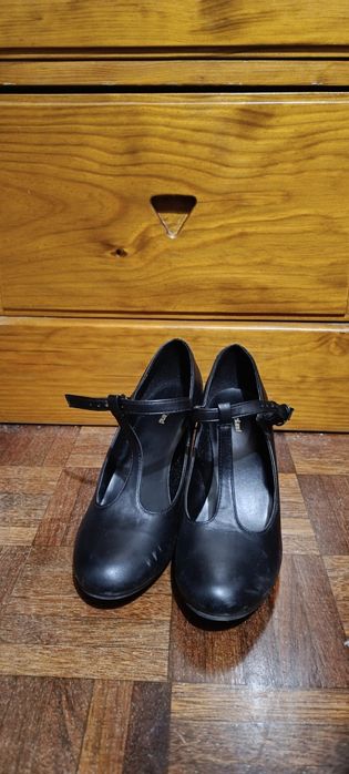 Sapato de salto para mulher