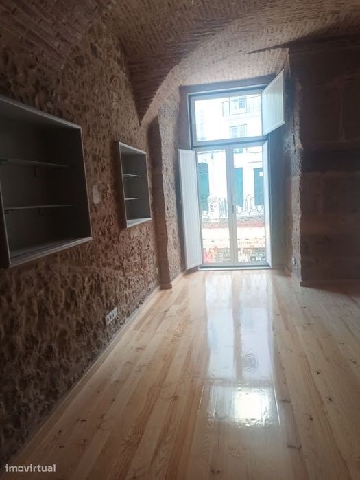 Apartamento T0 em Santa Maria Maior, Lisboa
