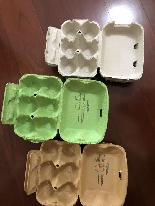 Caixas ovos de cartao