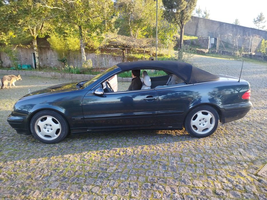 Mercedes-Benz C 320