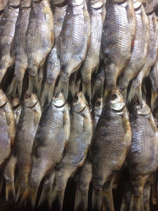 Риба копчена, сушена таранька Летичів. Гриби