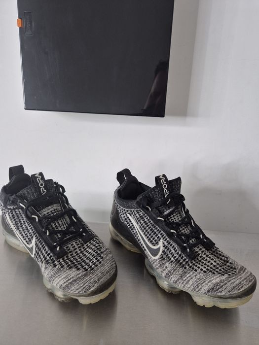 Buty Nike VaporMax rozmiar 37,5