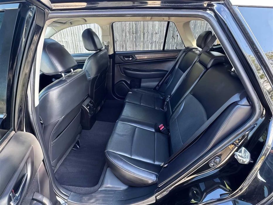 Subaru Outback      2017