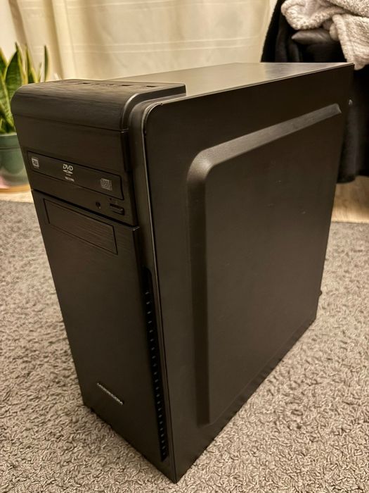 Komputer i5 6400 2,7 GHz 8 GB RAM SSD+HDD