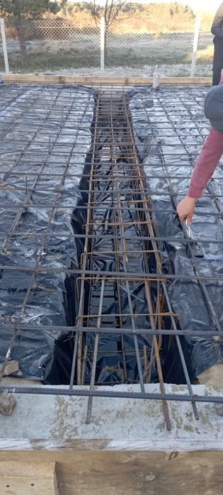 Виконуємо бетоні роботи, фундамент,мурівки, монолітне перекриття,паркан, колони