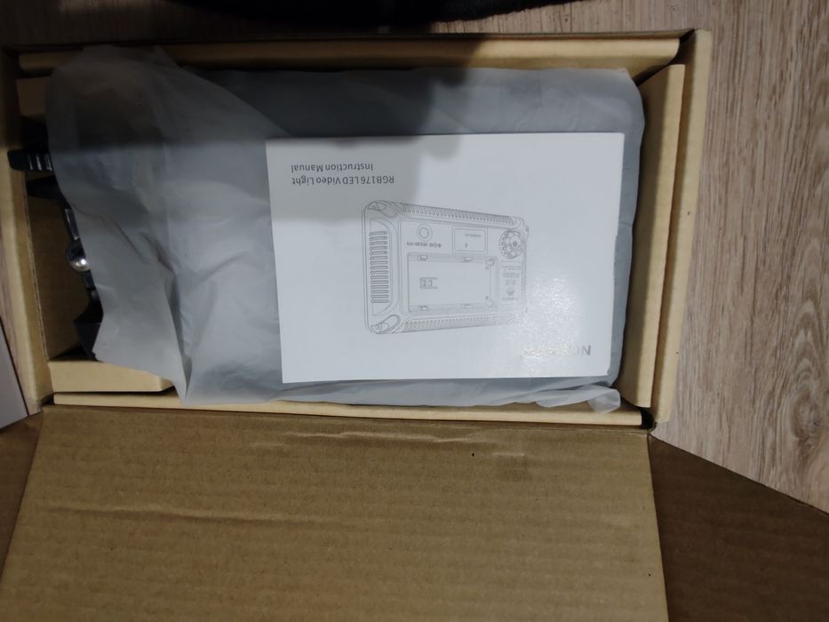 Фото видео свет LED NEEWER PT-176S