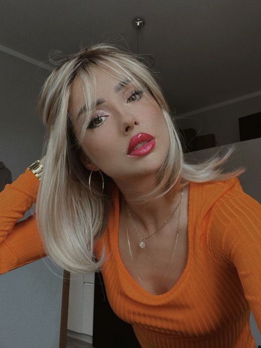 Peruka włosy blond grzywka gęsta jak naturalne nowa premium pasemka