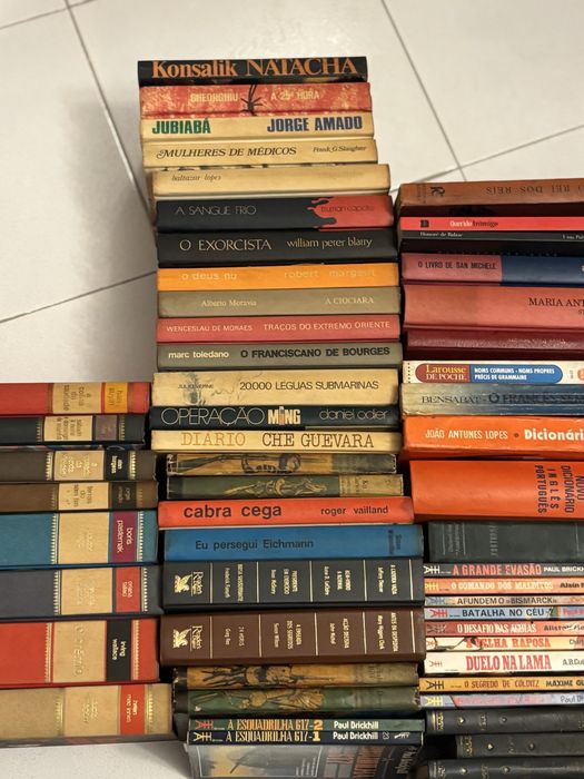 Livros antigos conjunto 106