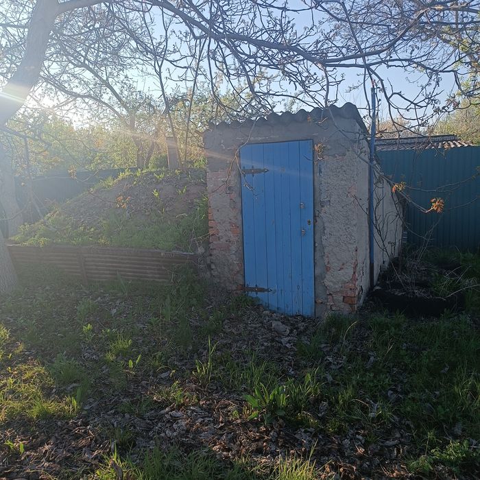 Продам будинок  в селі Середівка.