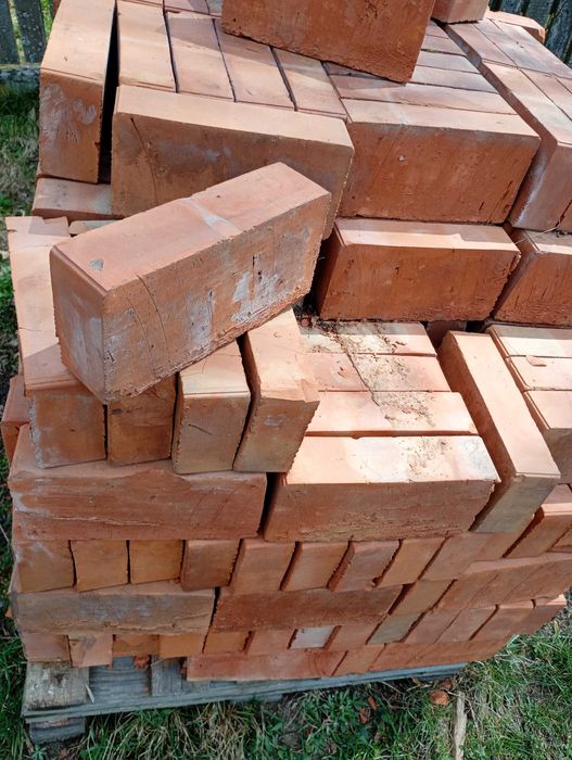 Cegła Czerwona  25x6