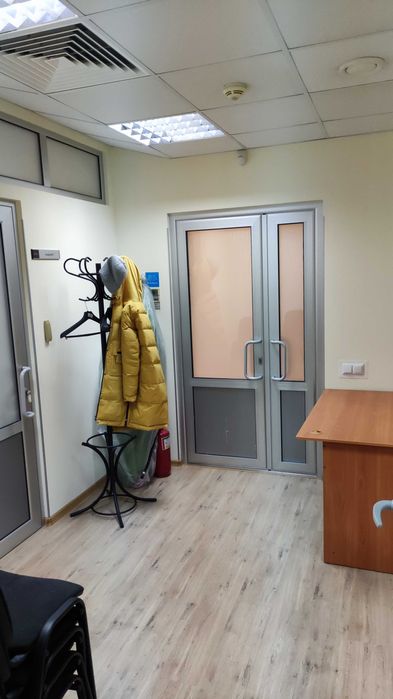 Оренда офісних приміщень, 45 кв.м., м. Чернігів, вул. Гонча, буд. 84.