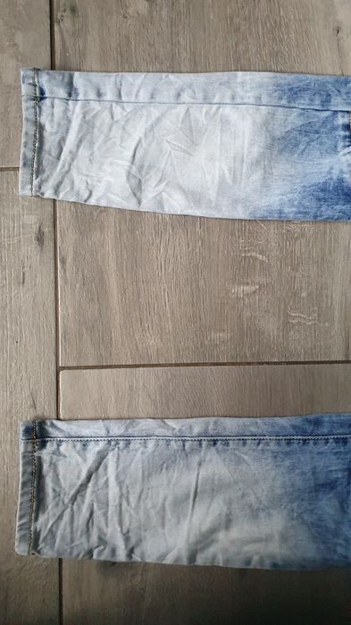 Niebieskie modne jeansy dżinsy denim skinny z dziurami rozdarciami L