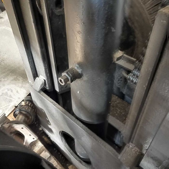 Рама грузоподъёмника для львовского погрузчика высокая 4,5 метра