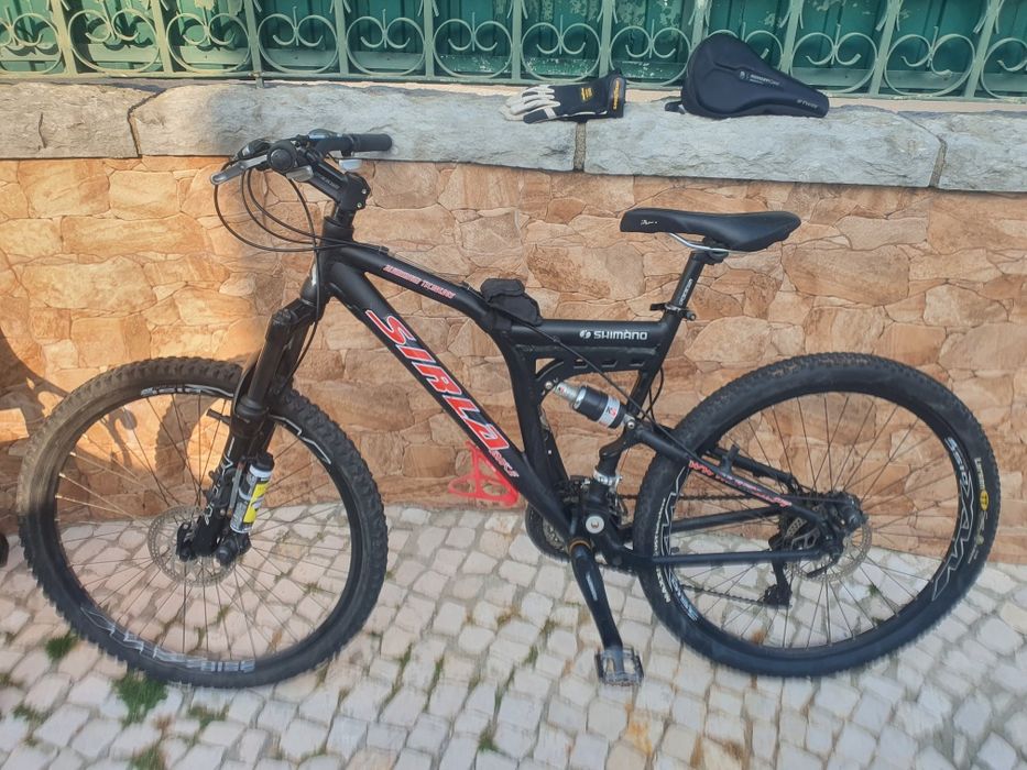 Bicicleta Sirla em excelente estado