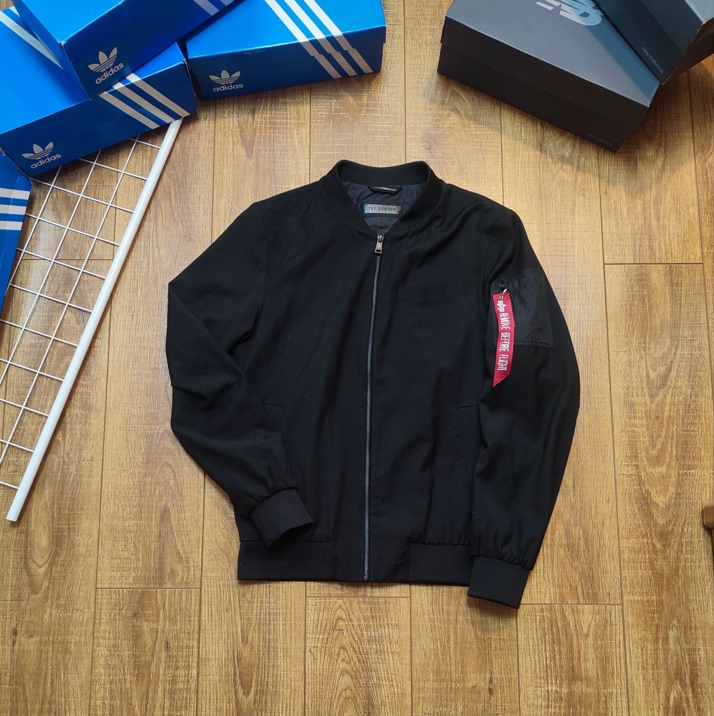 Бомбер типу Alpha Industries: 770 грн. - Бомбери Домаха на Olx