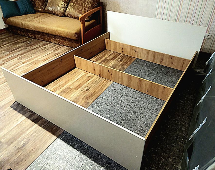 КОМПЛЕКТ кровать двуспальная Ким 160 с матрасом  в наличии в Днепре!