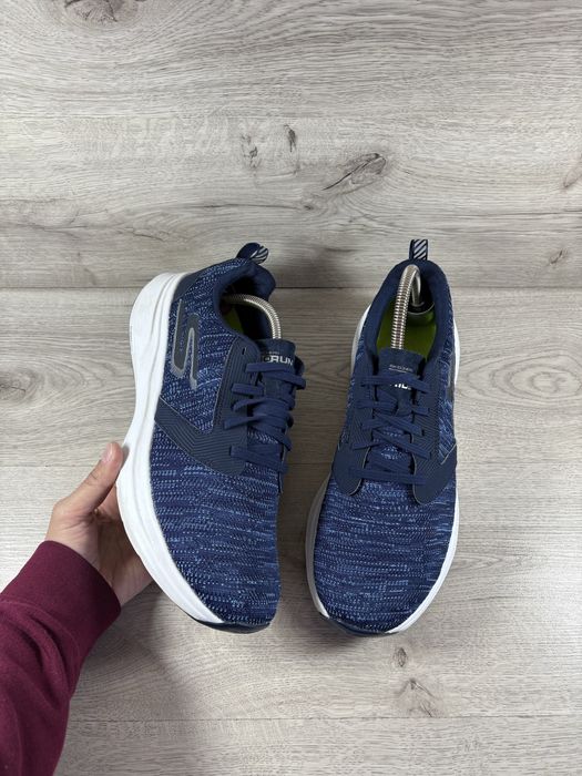 Skechers чоловічі кросівки 44 розмір