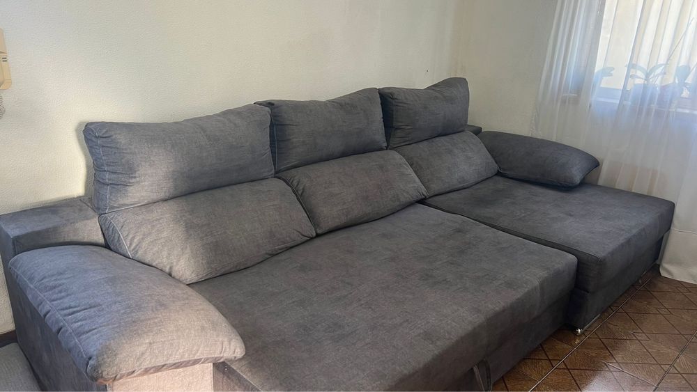 Sofá chaise longue com Cama | Semi-novo