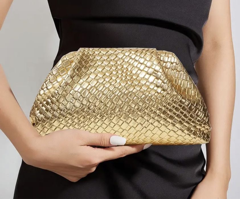 Сумка клатч          .