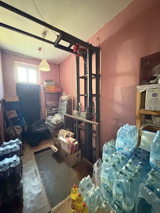 * Продаж комерційного приміщення з готовим бізнесом у Здолбунові