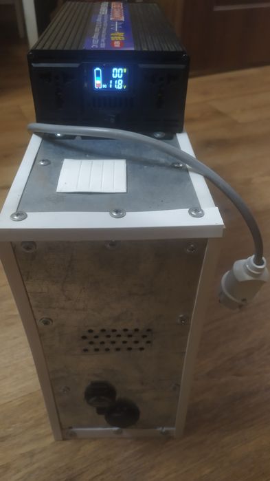 Продам зарядну  станцію. Номінал 1200 Вт.  І