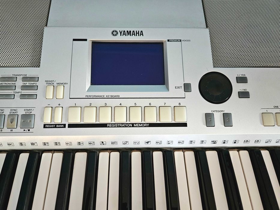 YAMAHA PSR-S500 ポータトーン シンセサイザー ヤマハ | PSR-S500 - ポータブルキーボード - 概要