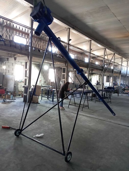 Шнековый погрузчик (конвеєр гвинтовий) шнек, транспортер