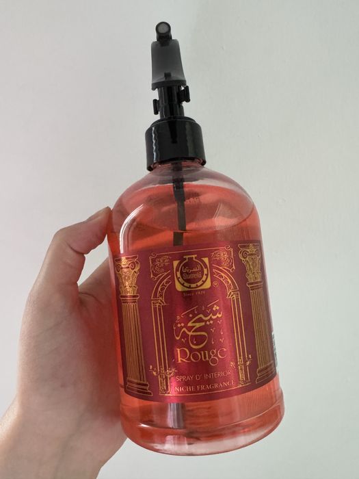 Surrati rouge spray do wnętrz perfumy odświeżacz