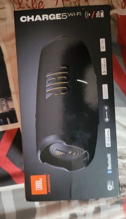 JBL Charge 5 Wi-Fi