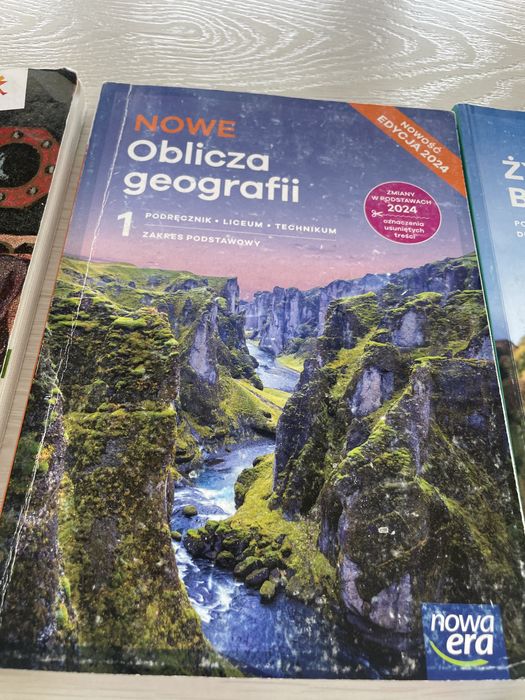 Zestaw podręczników do kl 1 lo i technikum