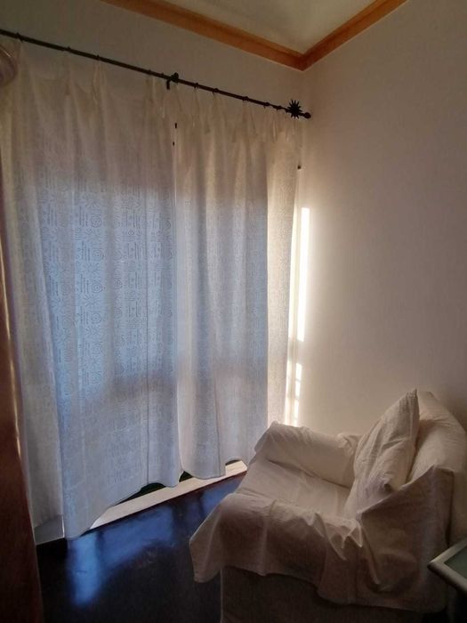 Quarto em Massamá - A 5 minutos da estação de comboio
