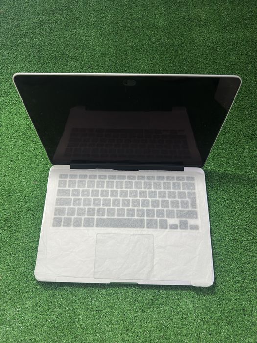 MacBook Pro 13 Polegadas 2015 - Como Novo