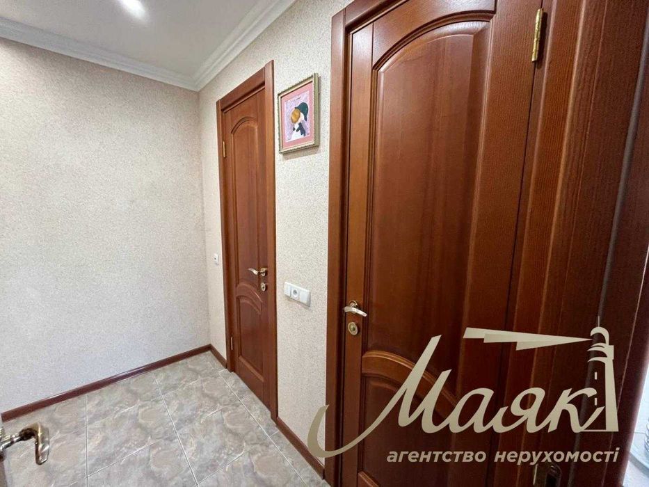 продам 2-к.кв.6/9,пр.Преображенський,25,зуп.Школа