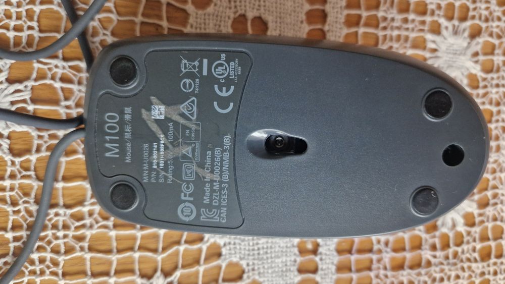 Myszka logitech do komputera